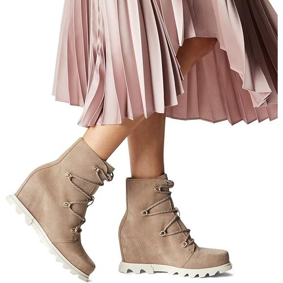 Sorel Joan of Arctic Wedge III Lace Boot Suede Ankle Bootie Gray Taupe - Picture 2 of 7